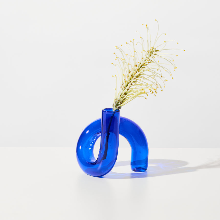 TWIST VASE/CANDLE HOLDER IN DARK BLUE