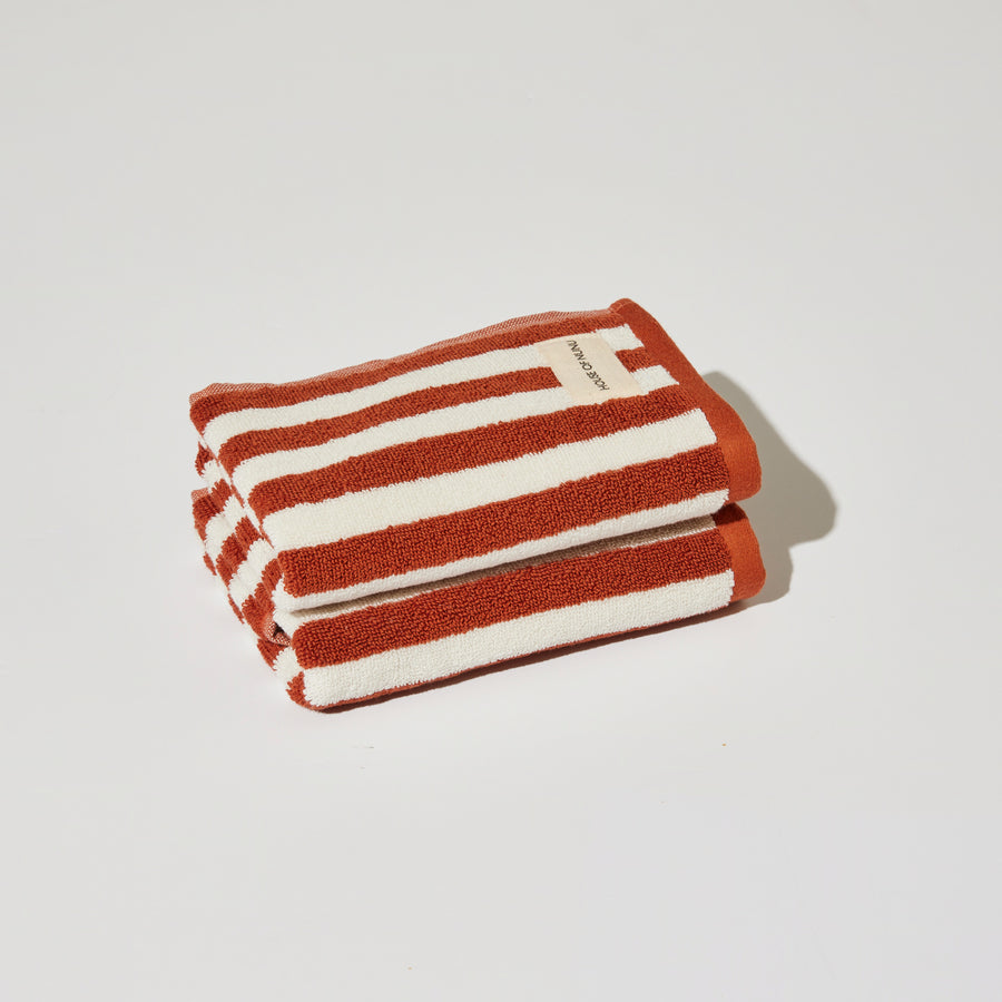 HAND TOWEL IN RED OCHRE STRIPE