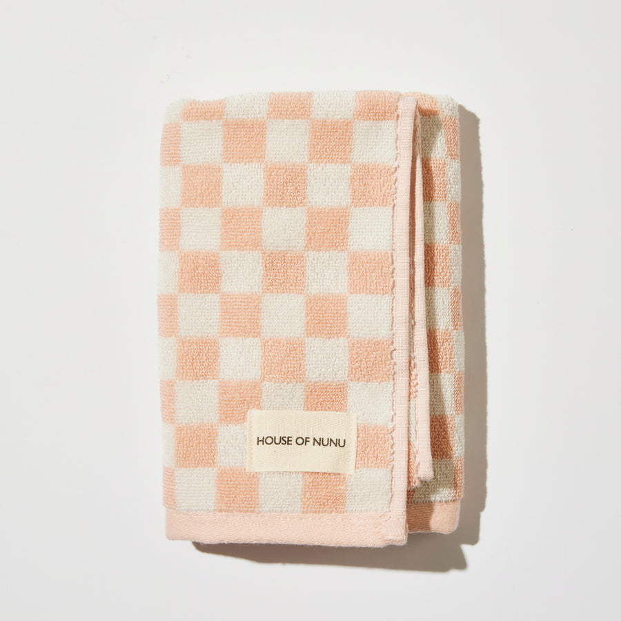 HAND TOWEL IN PINK CHECK