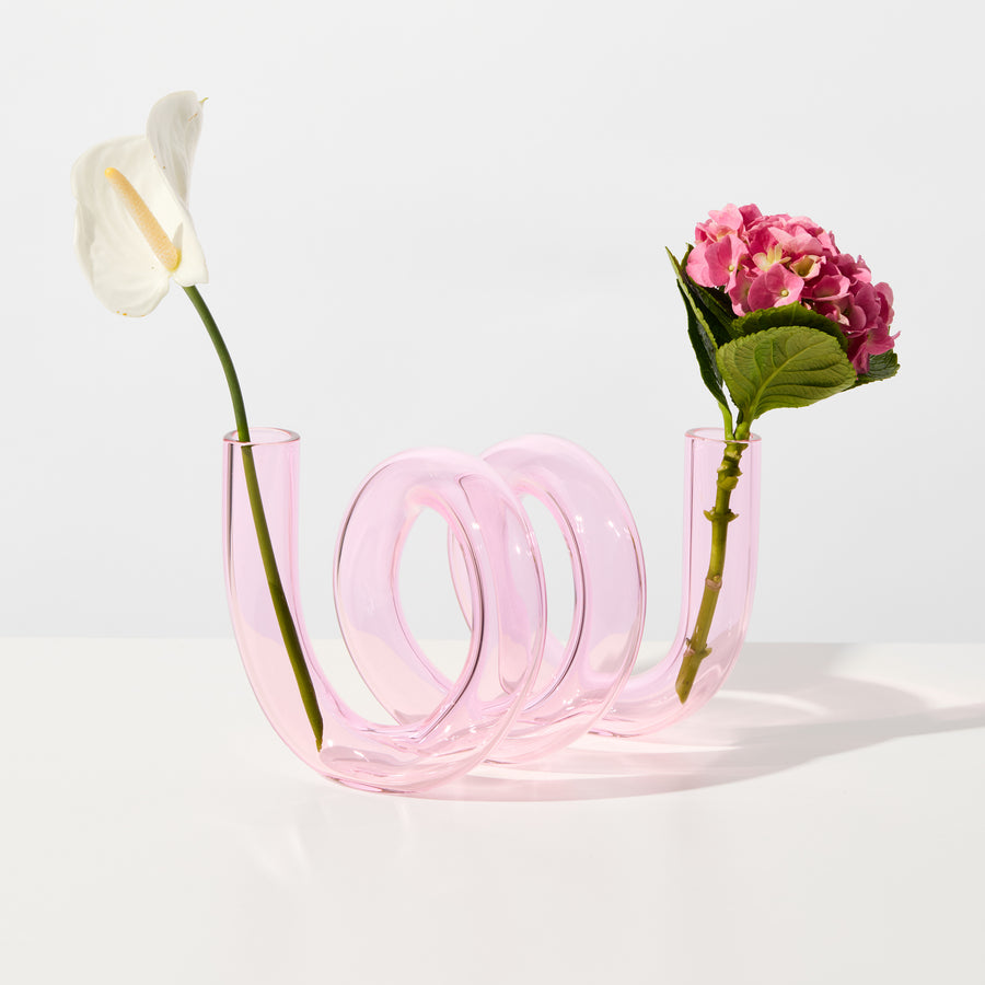 CURLY VASE IN PINK