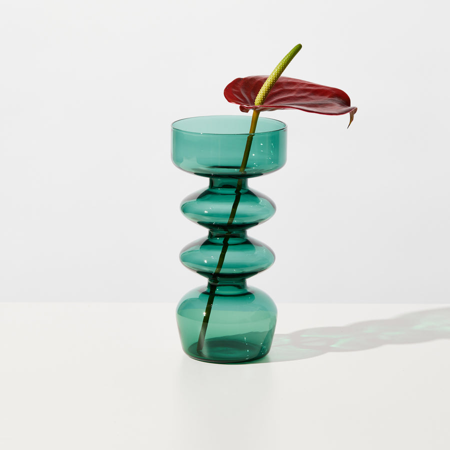 CURVY VASE IN TEAL