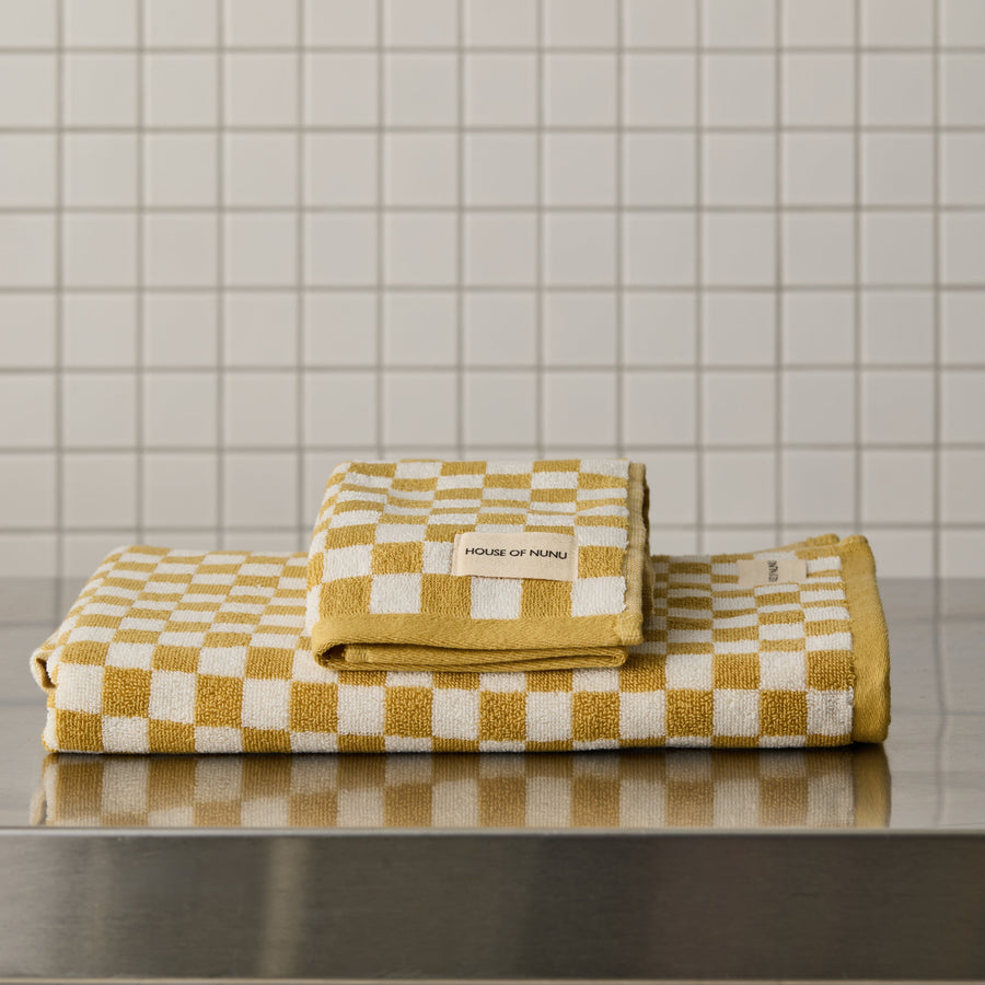 BATH + HAND TOWEL SET OF 4 IN YELLOW CHECK